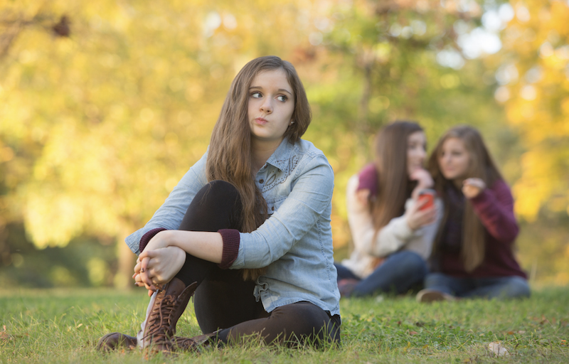 Helping Your Teen Daughter Make Friends