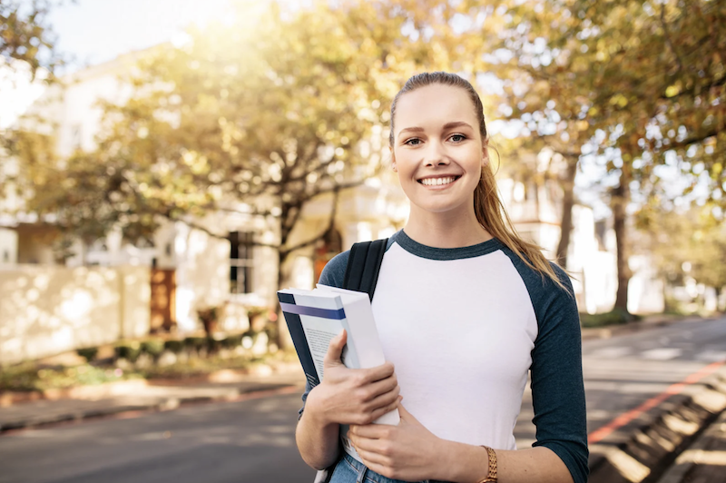 How to Prepare Your Teen for the Transition From High School to College